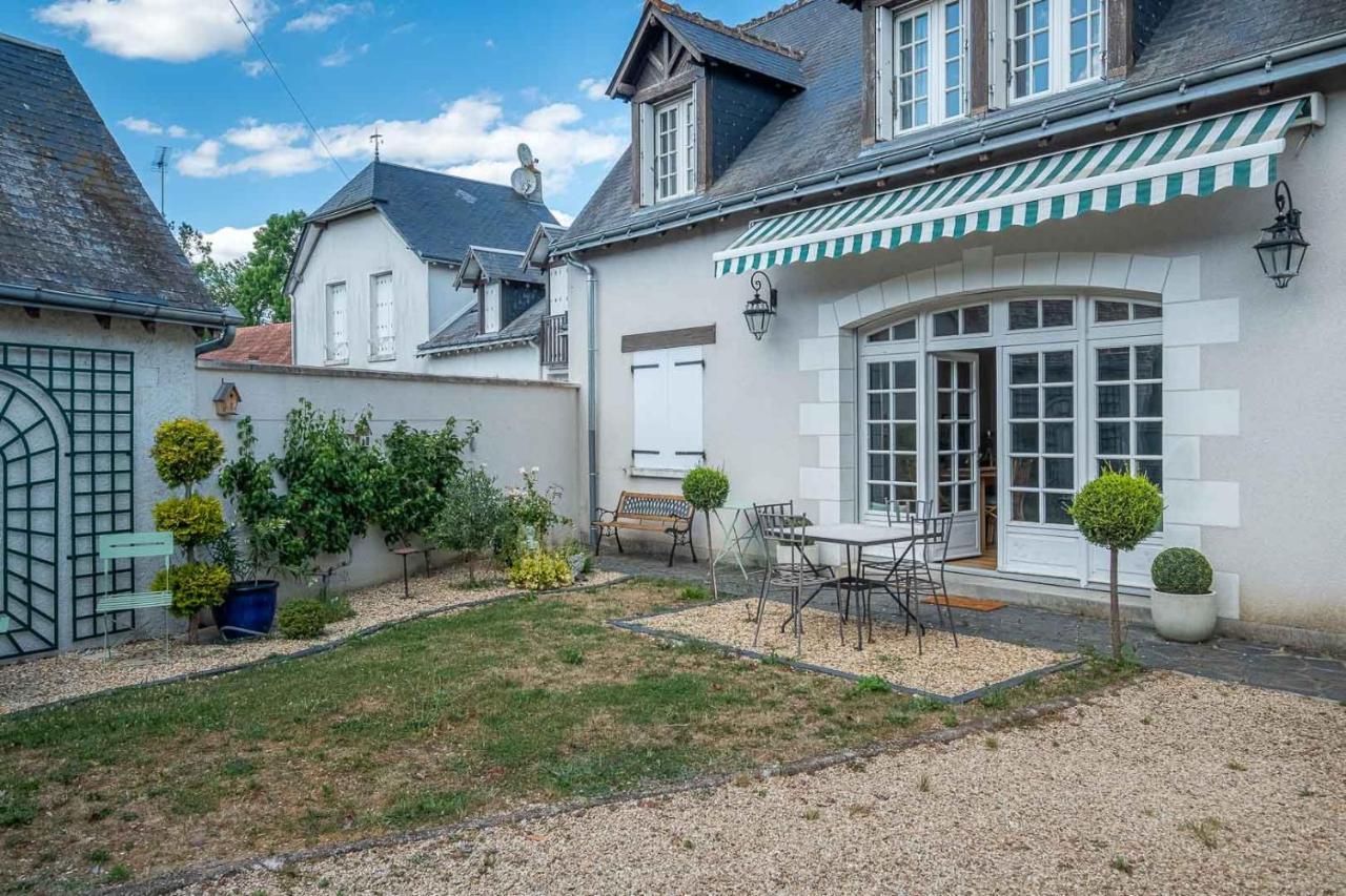 L'Hirondelle - Maison Au Coeur Des Chateaux Mosnes Exterior foto